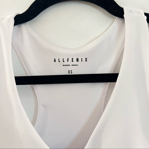 ALL FENIX Mia Stripe Sports Bra - Picture 2 of 4